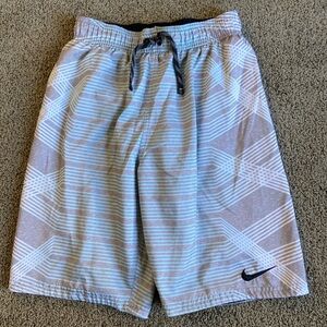 Nike boys gray/mint green swim trunks  Sz L